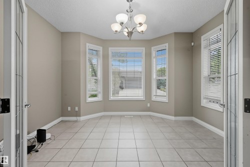 976 Hollingsworth Bend, Edmonton, AB - Indoor Photo Showing Other Room