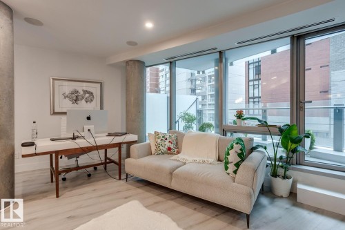 206 11969 Jasper Avenue, Edmonton, AB - Indoor