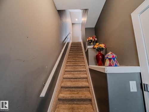 37 13003 132 Avenue, Edmonton, AB - Indoor Photo Showing Other Room