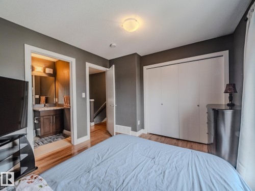 37 13003 132 Avenue, Edmonton, AB - Indoor Photo Showing Bedroom