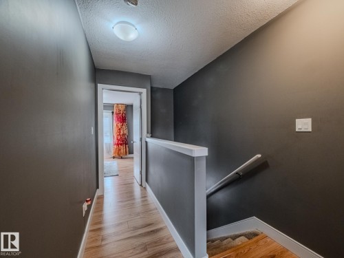 37 13003 132 Avenue, Edmonton, AB - Indoor Photo Showing Other Room