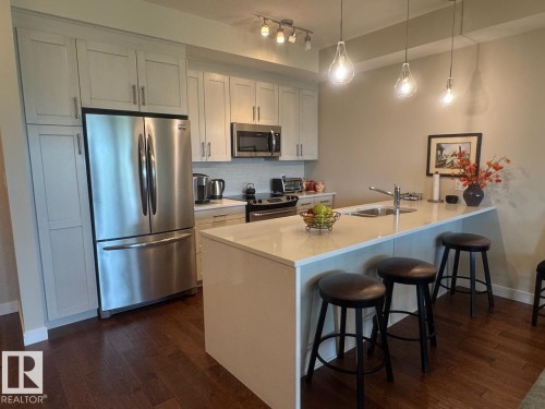 404 625 Leger Way, Edmonton, AB - Indoor Photo Showing Kitchen