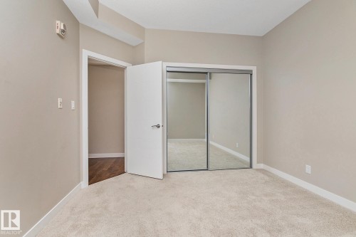 404 625 Leger Way, Edmonton, AB - Indoor Photo Showing Other Room
