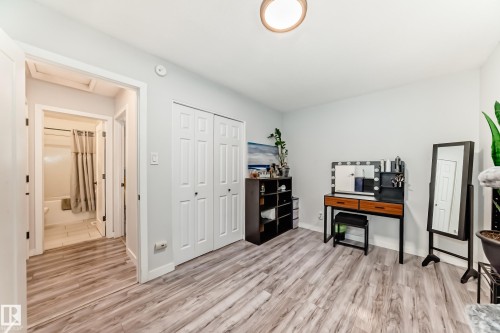 6 Beacon Crescent, St. Albert, AB - Indoor