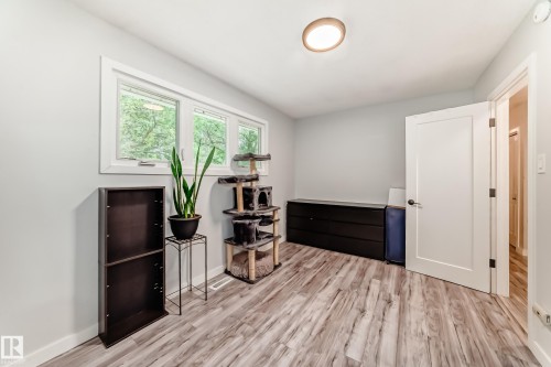 6 Beacon Crescent, St. Albert, AB - Indoor Photo Showing Other Room