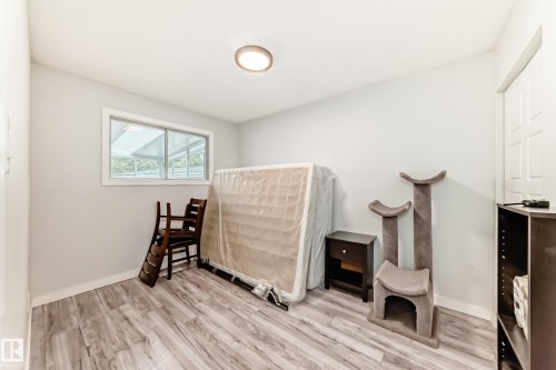 6 Beacon Crescent, St. Albert, AB - Indoor