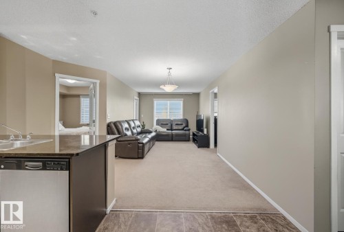 205 5810 Mullen Place, Edmonton, AB - Indoor