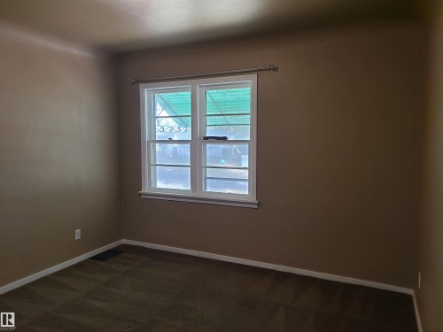 12414 90 Street, Edmonton, AB - Indoor Photo Showing Other Room