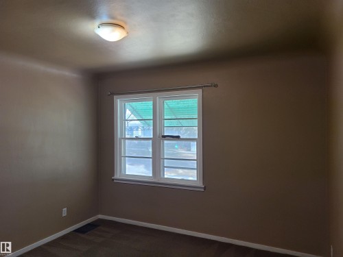 12414 90 Street, Edmonton, AB - Indoor Photo Showing Other Room