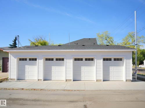 10121 122 Avenue, Edmonton, AB - Outdoor With Exterior