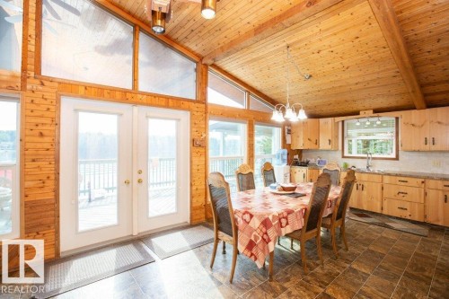 16 Maple Cresent, Rural Westlock County, AB - Indoor Photo Showing Dining Room