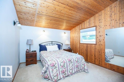 16 Maple Cresent, Rural Westlock County, AB - Indoor Photo Showing Bedroom