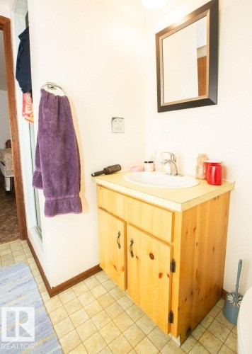 16 Maple Cresent, Rural Westlock County, AB - Indoor Photo Showing Bathroom