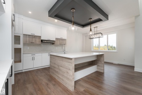 43 Maple Crescent, Gibbons, AB - Indoor Photo Showing Kitchen