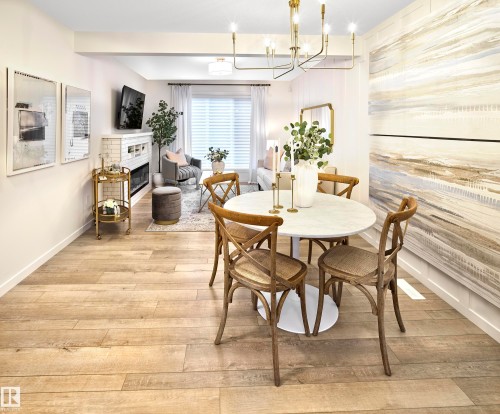 37 1025 Secord Promenade, Edmonton, AB - Indoor Photo Showing Dining Room