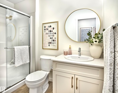 37 1025 Secord Promenade, Edmonton, AB - Indoor Photo Showing Bathroom