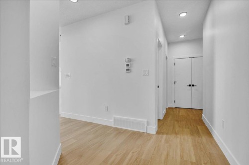12 Edgefield Way, St. Albert, AB - Indoor Photo Showing Other Room