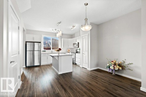 2269 Glenridding Boulevard, Edmonton, AB - Indoor Photo Showing Kitchen With Stainless Steel Kitchen