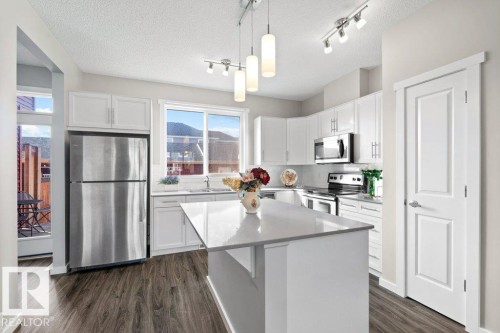 2269 Glenridding Boulevard, Edmonton, AB - Indoor Photo Showing Kitchen With Stainless Steel Kitchen With Upgraded Kitchen
