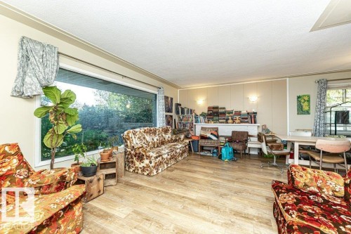 8539 Connors Road, Edmonton, AB - Indoor