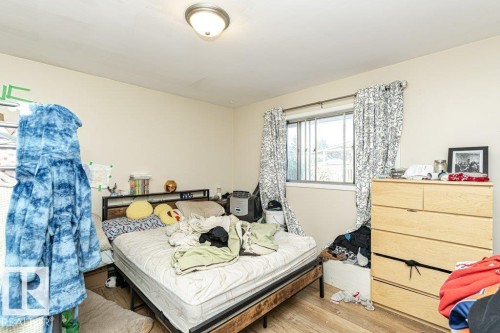 8539 Connors Road, Edmonton, AB - Indoor Photo Showing Bedroom