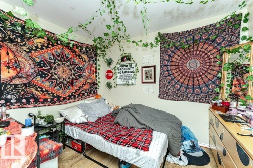 8539 Connors Road, Edmonton, AB - Indoor