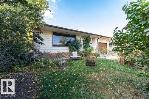 8539 Connors Road, Edmonton, AB - Outdoor