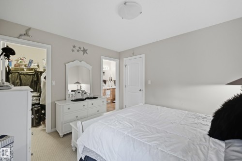 11236 84 Street, Edmonton, AB - Indoor Photo Showing Bedroom