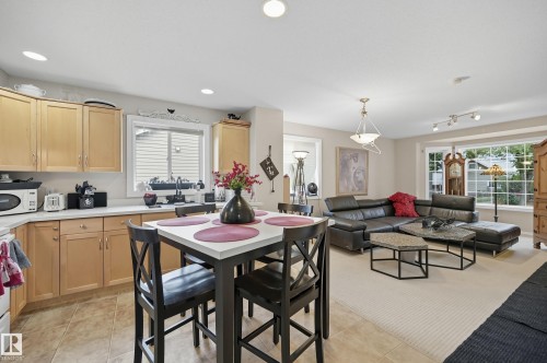 11236 84 Street, Edmonton, AB - Indoor