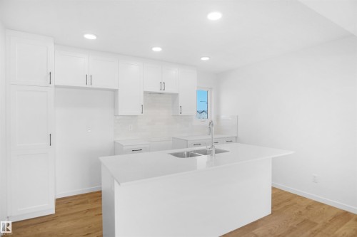 5142 River'S Edge Way, Edmonton, AB - Indoor Photo Showing Kitchen With Double Sink