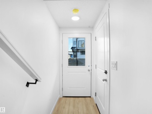 62 525 Secord Boulevard, Edmonton, AB - Indoor Photo Showing Other Room