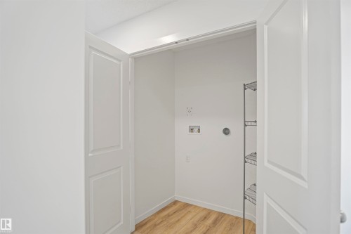 17 19904 31 Avenue, Edmonton, AB - Indoor Photo Showing Other Room