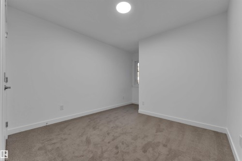 21 2710 66 Street, Edmonton, AB - Indoor Photo Showing Other Room