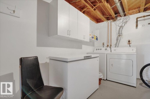 11914 40 Street, Edmonton, AB - Indoor Photo Showing Laundry Room