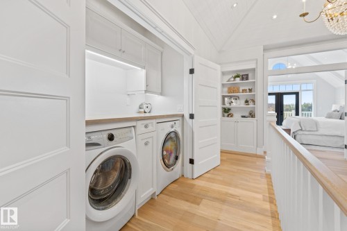 1020 Genesis Lake Boulevard, Stony Plain, AB - Indoor Photo Showing Laundry Room