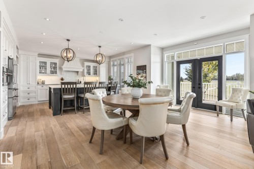 1020 Genesis Lake Boulevard, Stony Plain, AB - Indoor Photo Showing Dining Room