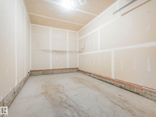1631 203 Street, Edmonton, AB - Indoor