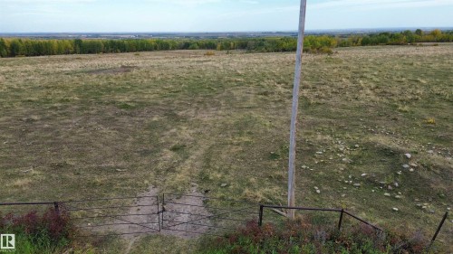 On Range Rd 75, Rural Brazeau County, AB 