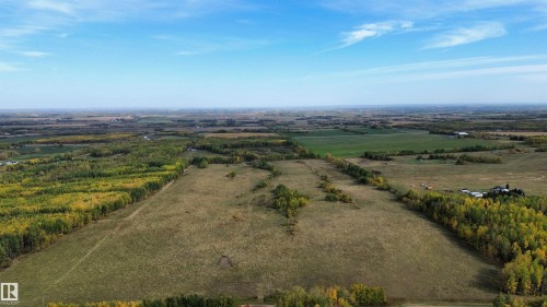 On Range Rd 75, Rural Brazeau County, AB 