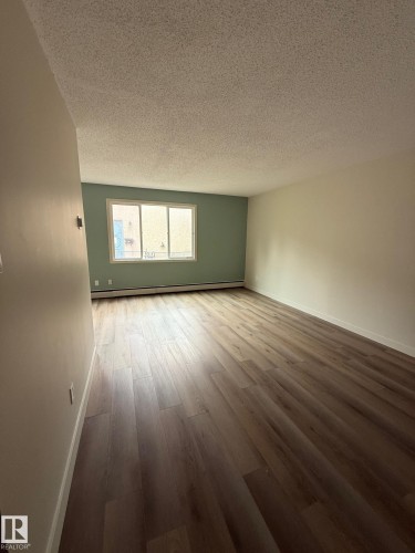 1 10035 155 Street, Edmonton, AB - Indoor Photo Showing Other Room