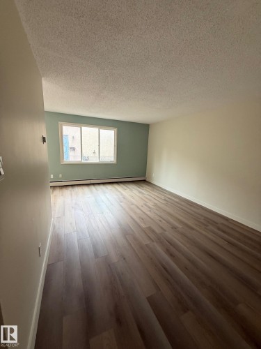 1 10035 155 Street, Edmonton, AB - Indoor Photo Showing Other Room