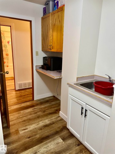 4514 56 Avenue, Barrhead, AB - Indoor