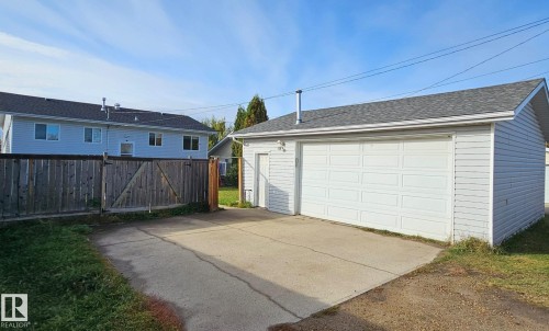 4514 56 Avenue, Barrhead, AB - Outdoor With Exterior