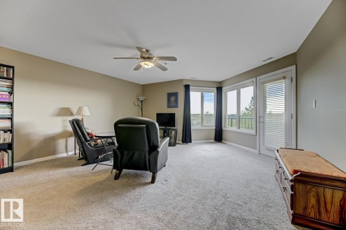 310 530 Hooke Road, Edmonton, AB - Indoor