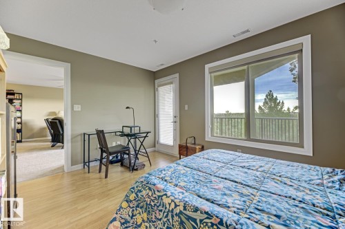 310 530 Hooke Road, Edmonton, AB - Indoor Photo Showing Bedroom