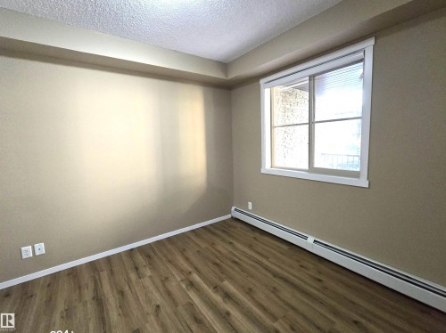 210 3207 James Mowatt Trail, Edmonton, AB - Indoor Photo Showing Other Room