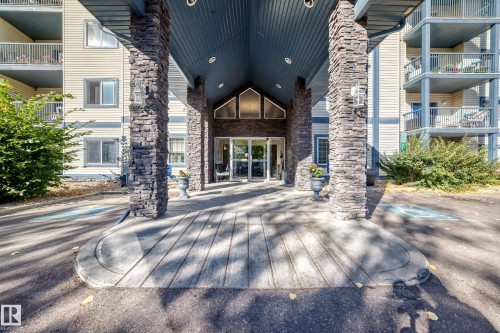 134 16311 95 Street, Edmonton, AB - Outdoor