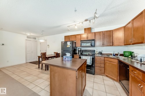 134 16311 95 Street, Edmonton, AB - Indoor Photo Showing Kitchen With Double Sink