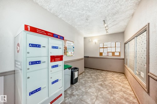 134 16311 95 Street, Edmonton, AB - Indoor Photo Showing Other Room