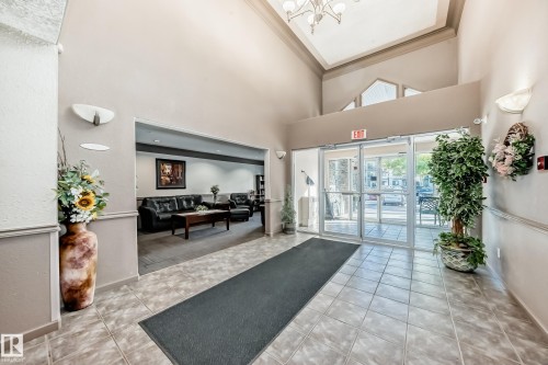 134 16311 95 Street, Edmonton, AB - Indoor Photo Showing Other Room